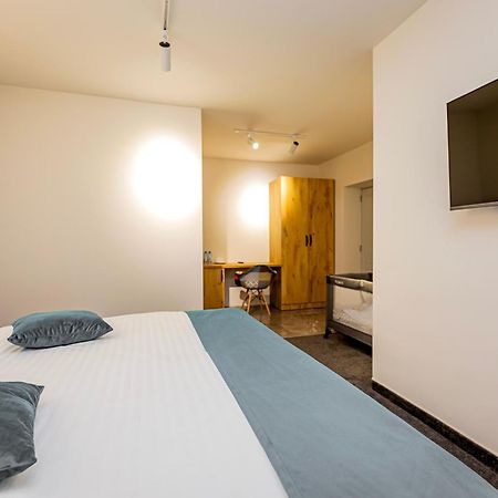 Taniqinn Dilijan Hotel ภายนอก รูปภาพ